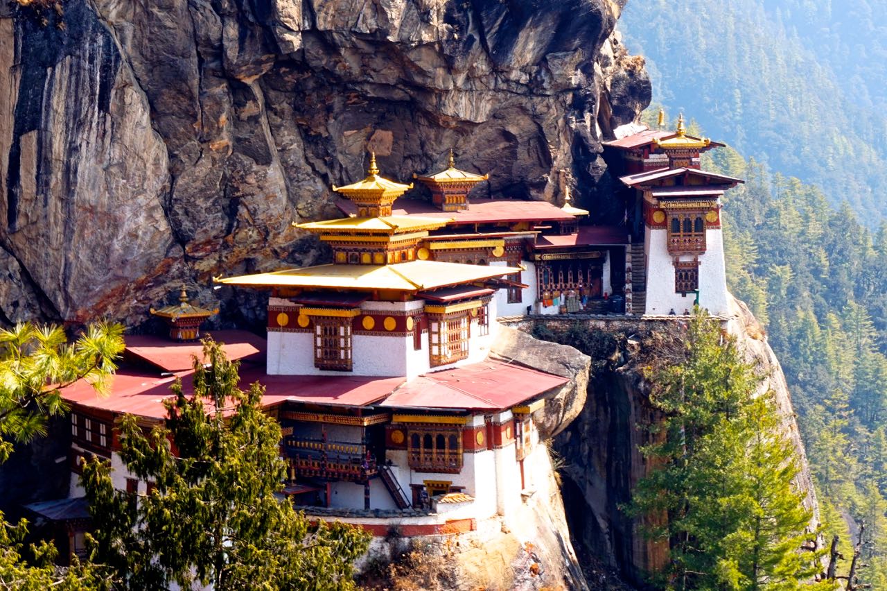 Tips For Visiting The Tiger s Nest Monastery In Bhutan Go Eat Give