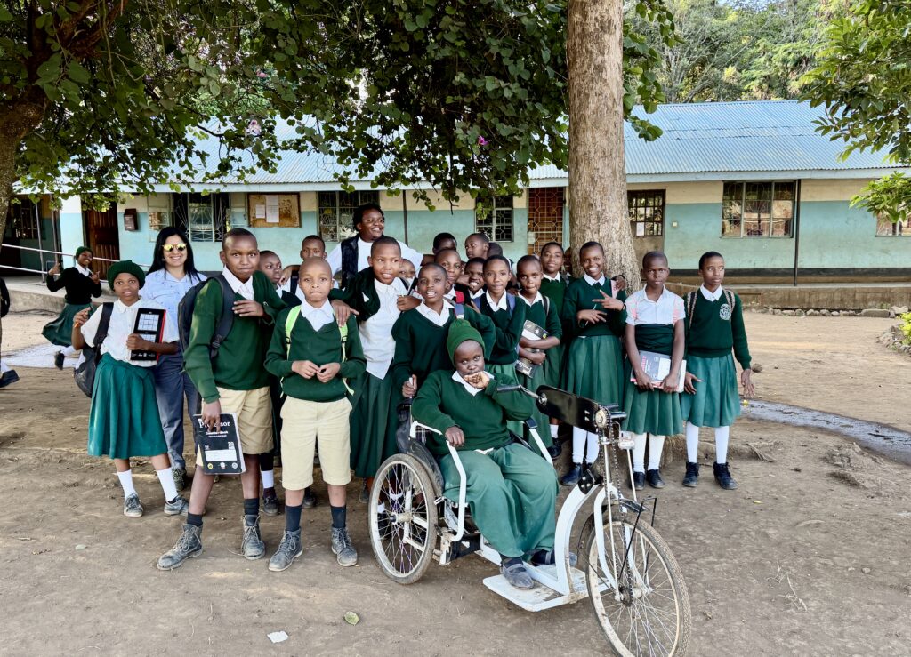 give back to education through your safari